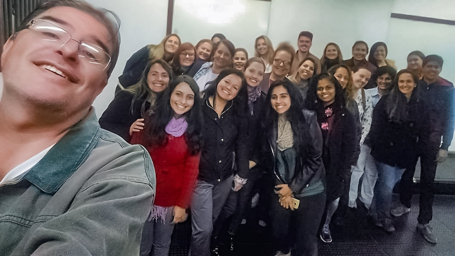 FORMAÇÃO CONTINUADA PARA PROFISSIONAIS DE EDUCAÇÃO